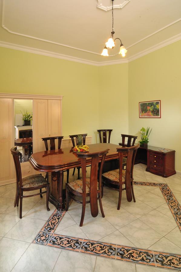 Baross City Apartments Budapest Kültér fotó